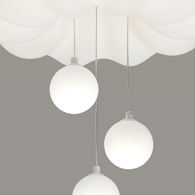 Moderno Minimalista Nubes Esféricas Arco Hierro Plástico LED Lámpara de Techo Empotrada para Dormitorio 