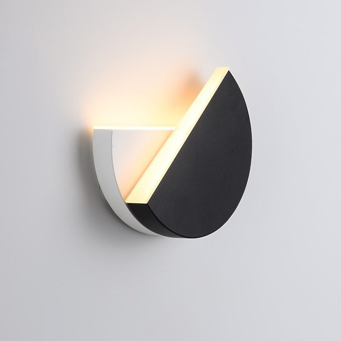 Applique murale LED en fer acrylique rond rotatif minimaliste moderne pour salon 