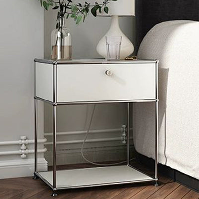 Table de nuit moderne minimaliste en acier inoxydable avec cadre carré, planche à vide en plastique et 1 tiroir pour chambre 