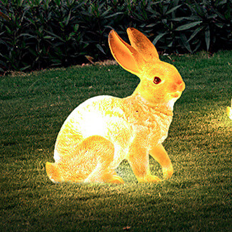 Zeitgenössische kreative Solar-Tier-Hasen-Eichhörnchen-Harz-Fiberglas-LED-Außenlandschaftsleuchte für den Garten 