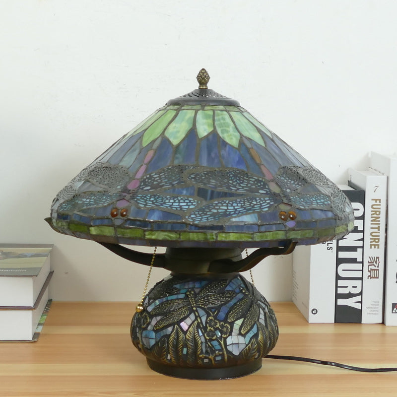 Lampe de table traditionnelle Tiffany en verre de fer conique avec libellule et nénuphar à 2/3 lumières pour étude 