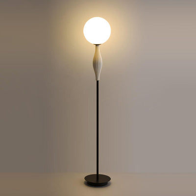 Nordic Simple Wrought Iron Glass Sphere 1-Light Standing Floor Lamp