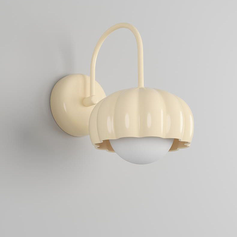 Moderne minimalistische cremefarbene ovale Wandleuchte aus Kunstharz PE mit 1 Licht für Schlafzimmer 