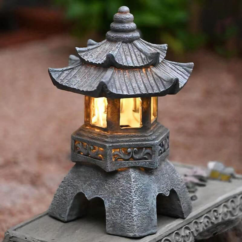 Retro Decorative Solar Tower Resin LED Outdoor Landscape Lighting