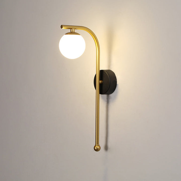 Lampe murale contemporaine de luxe avec abat-jour sphérique en acrylique, fer et aluminium à 1 lumière pour chambre 