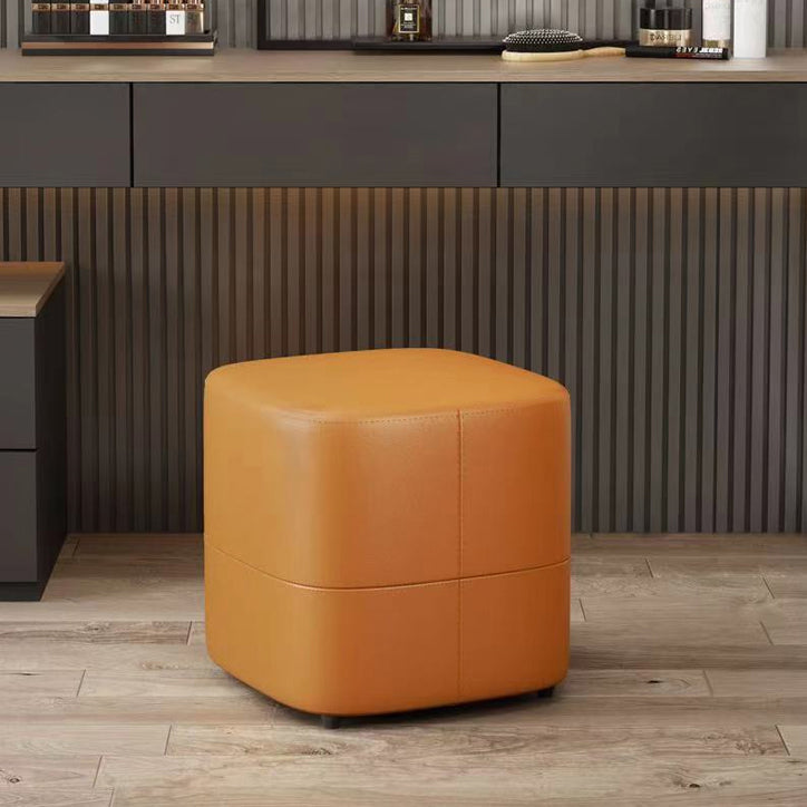 Moderner minimalistischer quadratischer Hocker aus Mikrofaserleder und Massivholz, rücken- und armlehnenlos, für das Wohnzimmer 