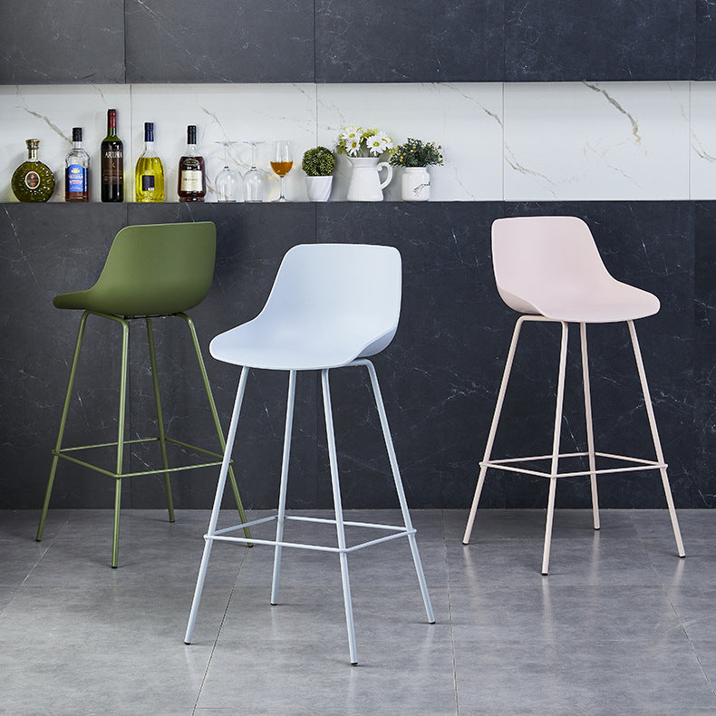 Simplicité Contemporaine Tabouret de Bar en Plastique Courbé Couleur Unie avec Dossier et Repose-pieds pour Salle à Manger 