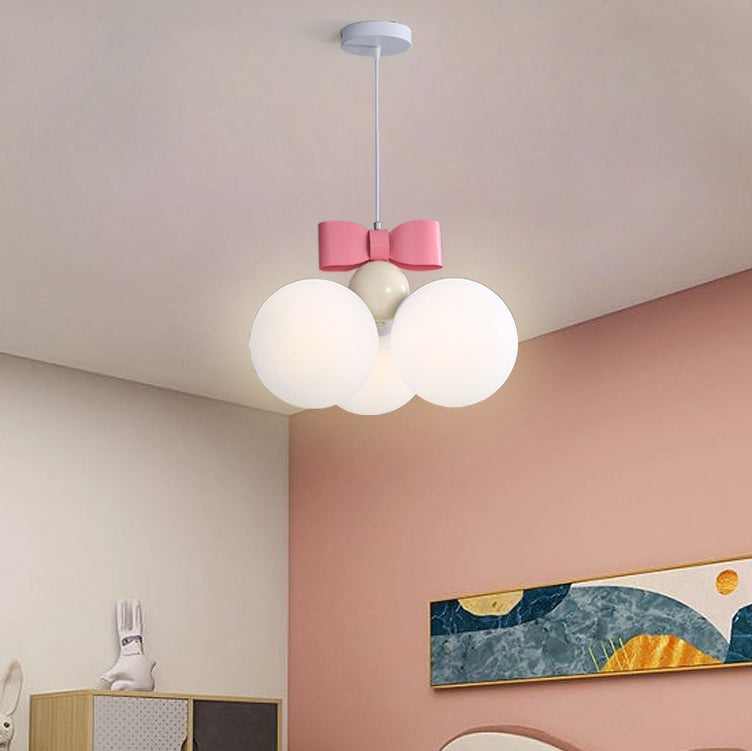 Modernes minimalistisches Bogen-rundes Eisen-Harz-1/3-Licht-Pendellicht für Schlafzimmer 