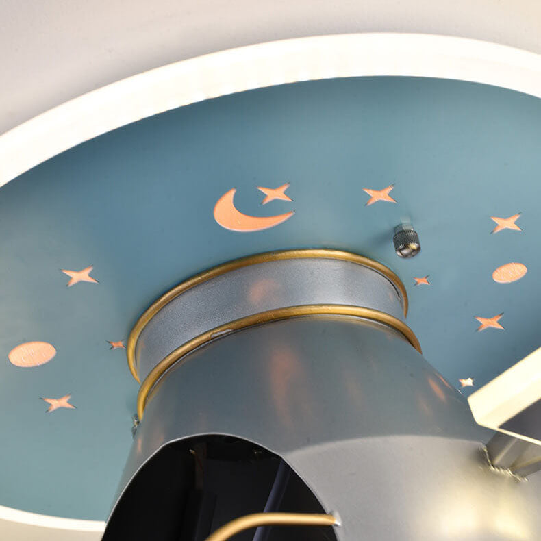 ضوء سقف للأطفال بتصميم بسيط ومبدع على شكل رائد فضاء LED 
