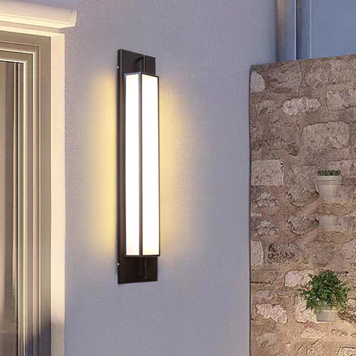 Modern Minimalist Long Square PMMA Stainless Steel LED Outdoor Wall Sconce Lamp For Garden