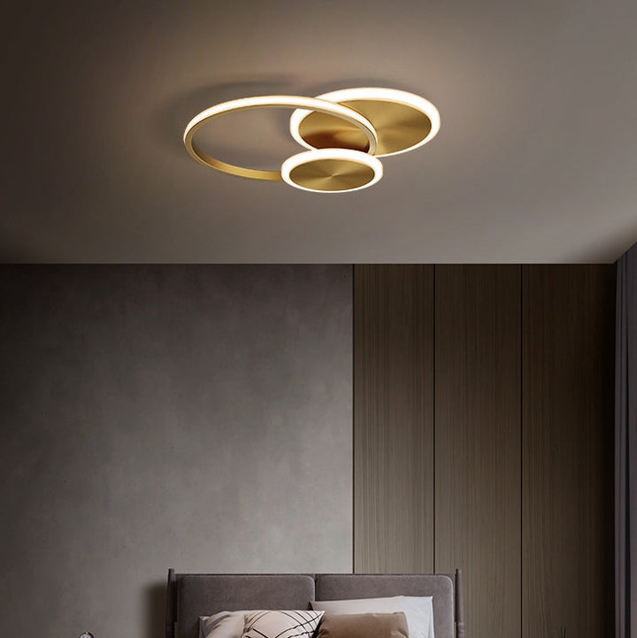 Moderne minimalistische dreifache Kreis voller Kupfer Acryl LED Unterputz Deckenleuchte für Schlafzimmer 
