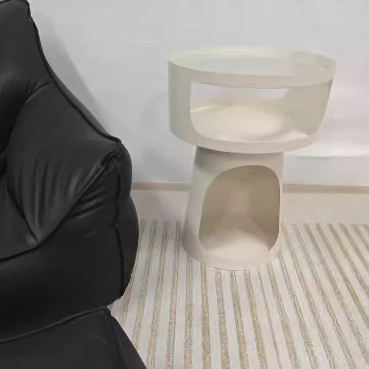 Zeitgenössischer nordischer runder zylindrischer Glas-Eisentisch 1 - Beistelltisch für das Wohnzimmer 