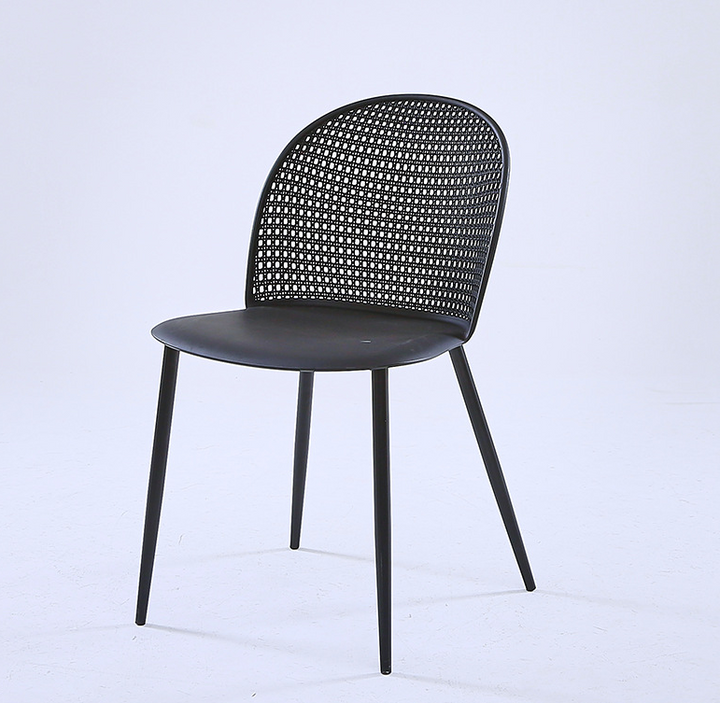 Moderner minimalistischer Bogen PP Webeisen Esszimmerstuhl Rückenlehne ohne Armlehnen für Esszimmer 