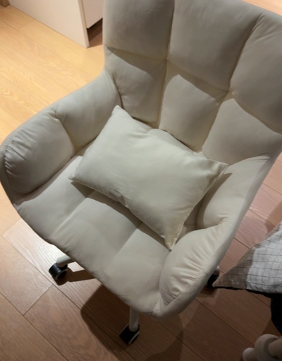 Moderner minimalistischer quadratischer Gitter-Samt-Edelstahl-Schreibtischstuhl mit Rückenlehne und Armlehne für das Home Office 