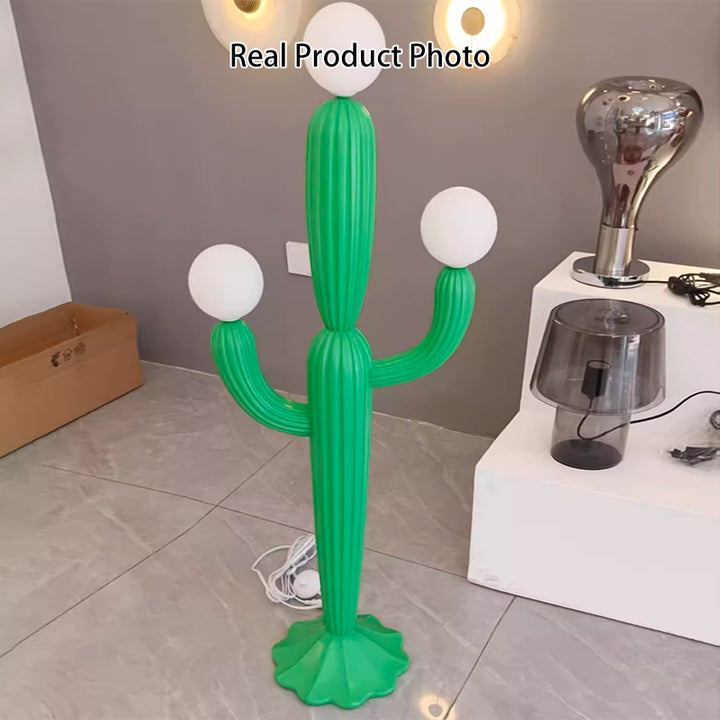 Lampe de sol contemporaine en résine de cactus créatif avec 3 lumières en verre pour salon 