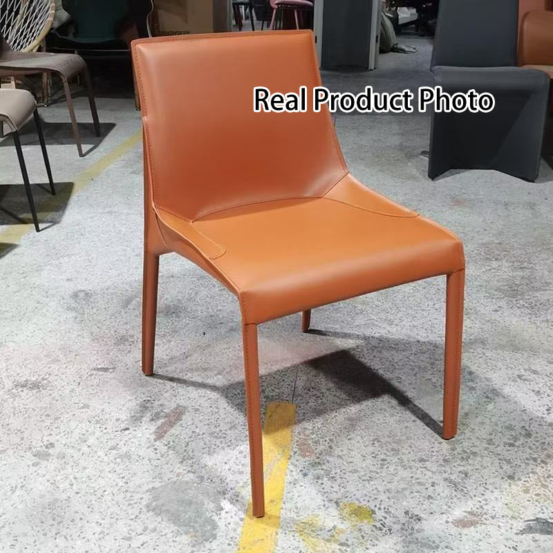 Chaise de salle à manger sans accoudoirs au design moderne minimaliste, rectangulaire, avec dossier en cuir de selle et acier au carbone, pour salle à manger et cuisine 
