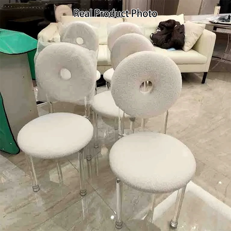Taburete de tocador acrílico contemporáneo creativo en forma de dona con respaldo sin brazos de terciopelo para dormitorio 