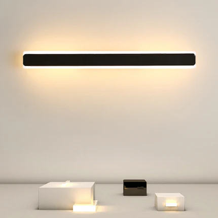Moderne minimalistische rechteckige Eisen-Acryl-LED-Wandleuchte für das Wohnzimmer 