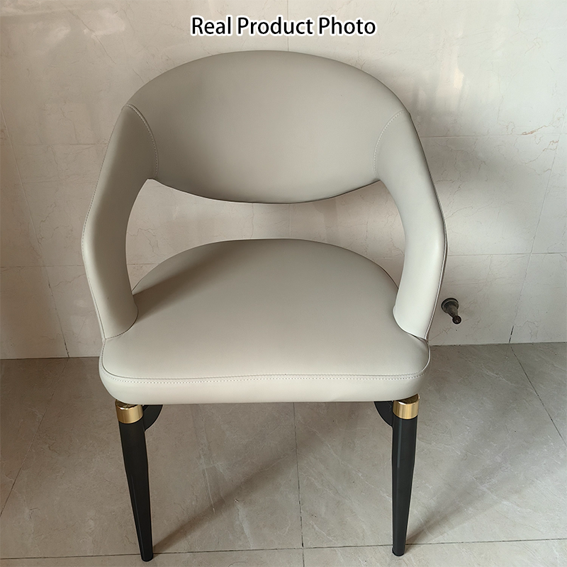 Moderne Schlichtheit gebogener PU-Leder-Carbonstahl-Dining-Stuhl Rückenlehne Armlehne für das Esszimmer 