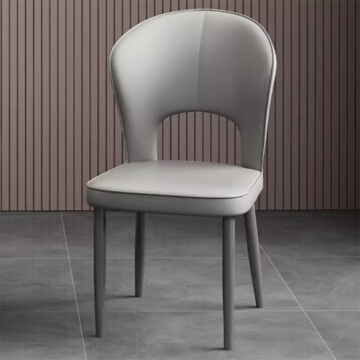 Chaise de salle à manger contemporaine en acier au carbone en similicuir scandinave avec dossier sans accoudoirs pour salle à manger 
