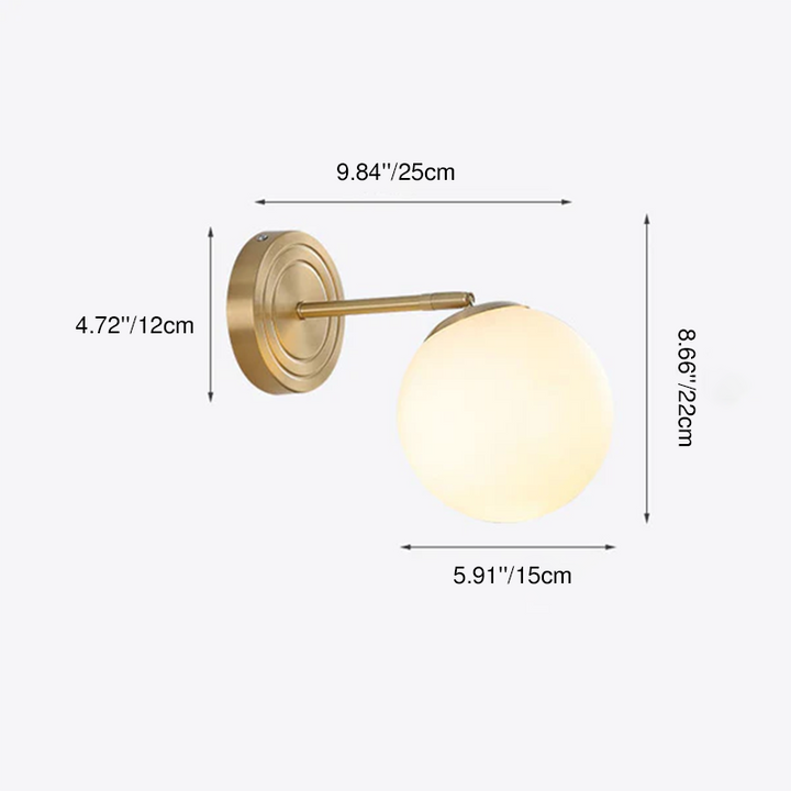 Aplique de pared de 1 luz con esfera de vidrio de lujo moderno y base de cobre para dormitorio 