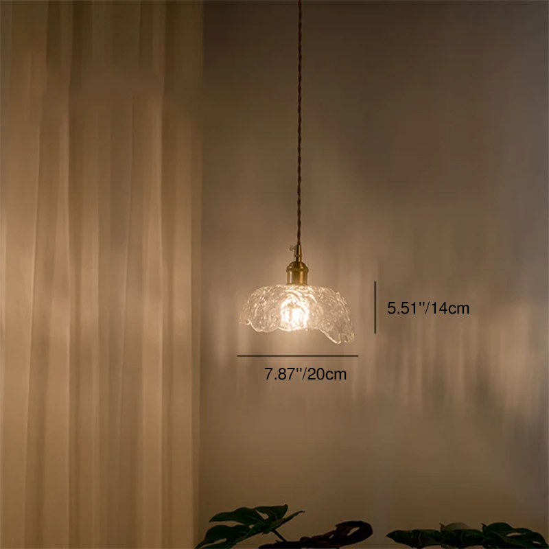 Traditional Vintage Clear Glass Flower Shape Brass 1-Light Pendant Light For Living Room