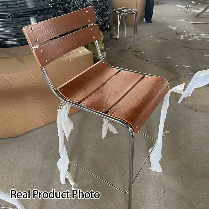 Tabouret de bar carré en bois massif et fer rétro contemporain avec dossier et repose-pieds pour cuisine et comptoir de bar 