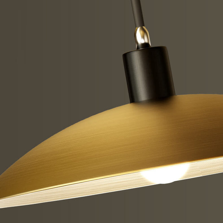 Nordischer minimalistischer Anhänger in Goldfarbe aus Kupfer mit 1 Licht 