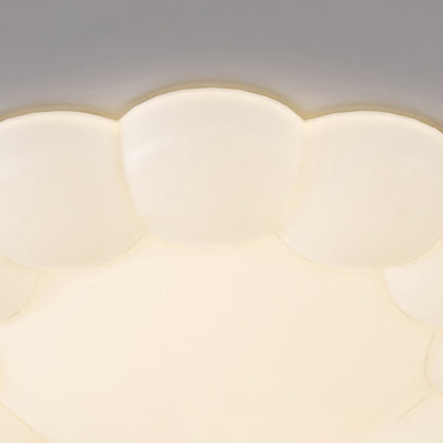Plafonnier à LED en forme de fleur PE crème nordique contemporaine pour chambre à coucher 
