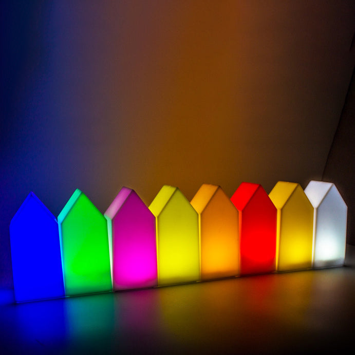 Moderne Art Deco Cabin Hardware PE LED Tischlampe für Esszimmer 