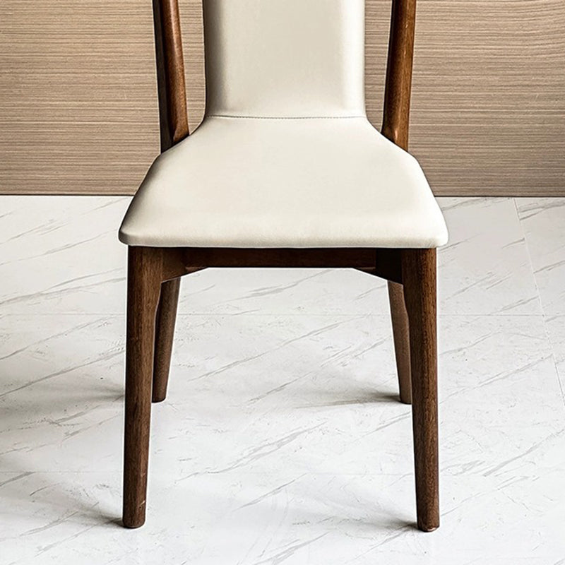 Chaise de salle à manger rectangulaire traditionnelle en bois massif avec dossier en cuir pour salle à manger 