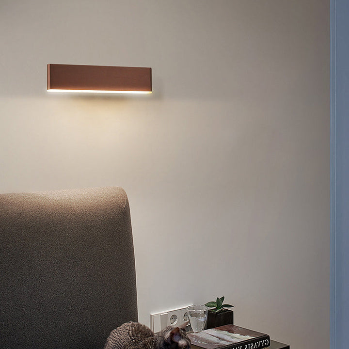 Applique murale LED en fer cuboïde acrylique minimaliste moderne pour chambre 