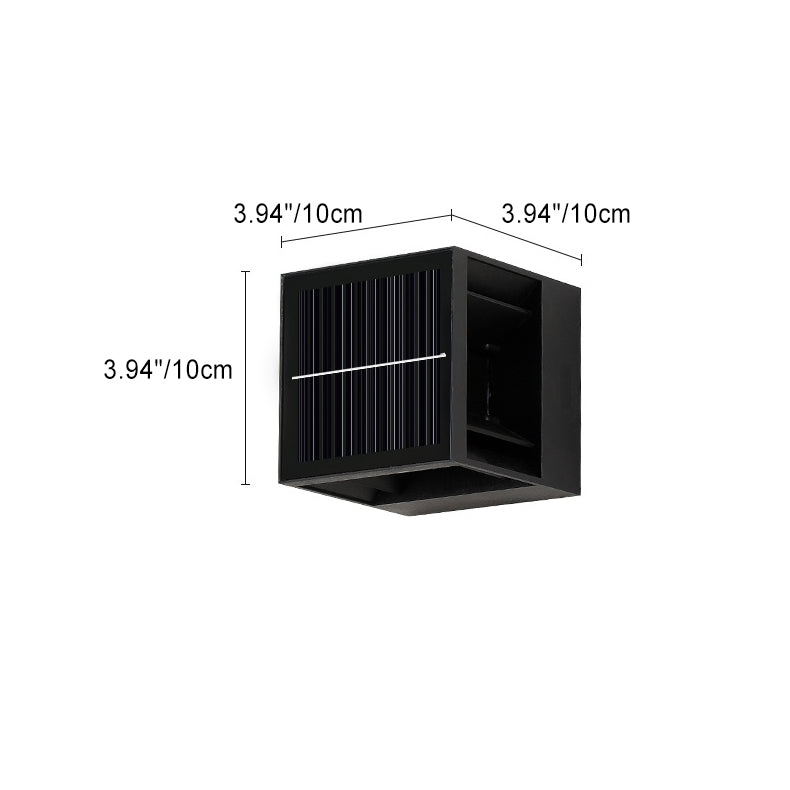 Applique murale extérieure étanche à LED solaire carrée en ABS à la simplicité contemporaine pour jardin 