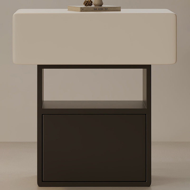 Chevet moderne minimaliste carré en pin à faible teneur en carbone avec 1 tiroir pour chambre à coucher 