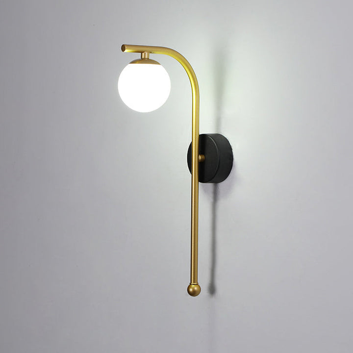 Lampe murale contemporaine de luxe avec abat-jour sphérique en acrylique, fer et aluminium à 1 lumière pour chambre 