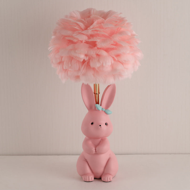Lampe de table à 1 lumière en verre avec orbe en métal et plumes de lapin Art Déco moderne pour chambre à coucher 