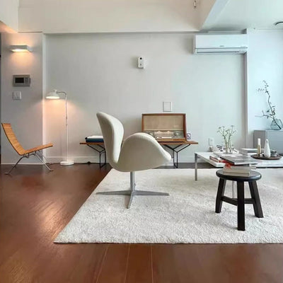 Moderner minimalistischer umwickelter gepolsterter Flanell-Lammfell-Beweglicher Schreibtischstuhl Rückenlehne Armlehne für das Home Office 