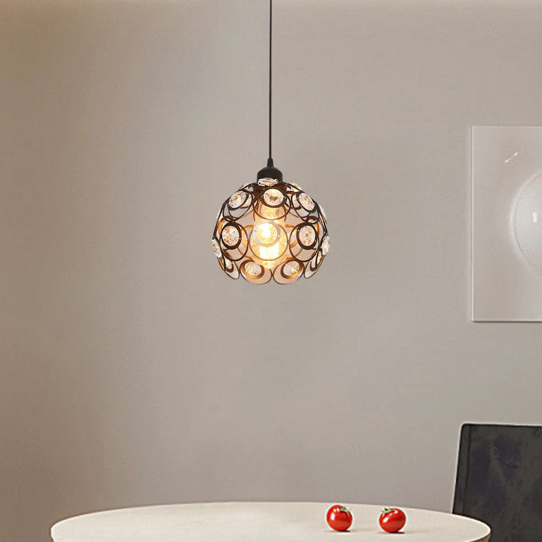 Moderne minimalistische runde Kuppel Eisen Kristall 1-Licht Pendelleuchte für Wohnzimmer