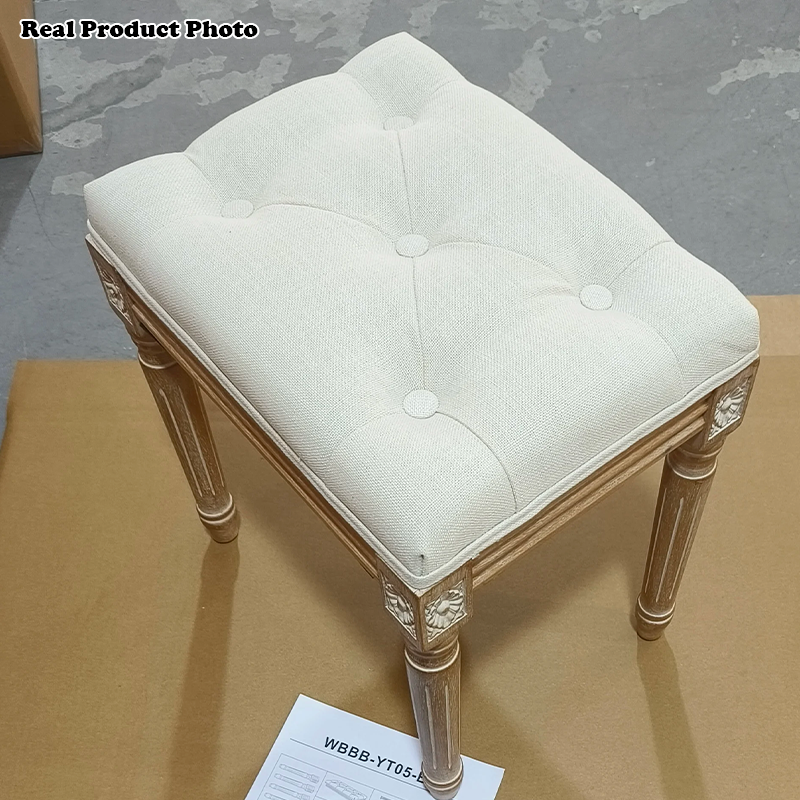 Traditioneller Vintage-Rechteckiger Niedriger Hocker aus Gummibaumholz und Stoff für das Wohnzimmer 