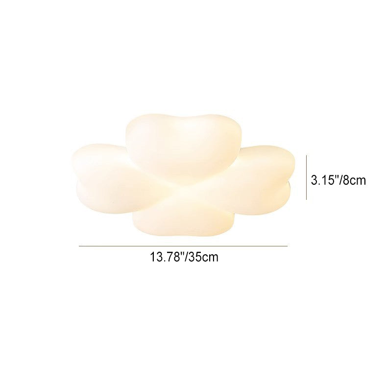 Plafonnier LED à montage affleurant en fer PE trèfle à quatre feuilles de simplicité contemporaine pour salon 