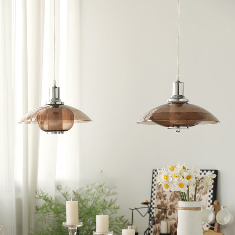 Zeitgenössische nordische bernsteinfarbene Glasscheibe aus Eisen mit 1 Licht für Wohnzimmer 