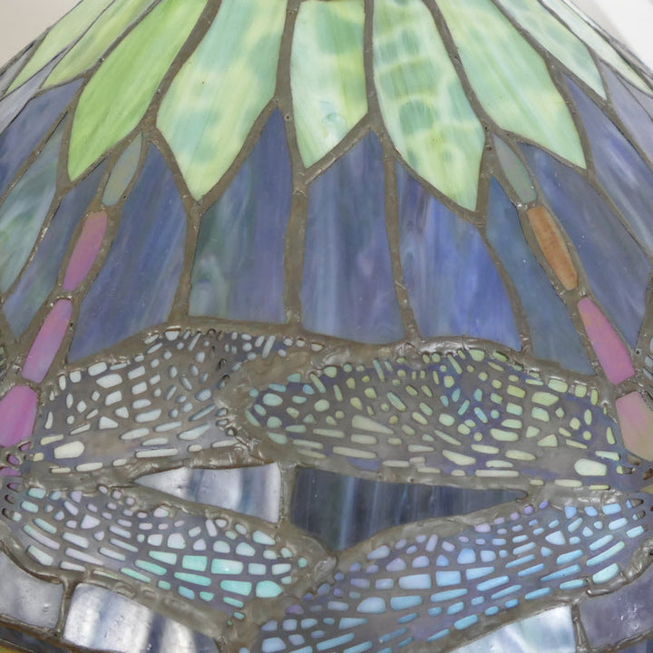 Lampe de table traditionnelle Tiffany en verre de fer conique avec libellule et nénuphar à 2/3 lumières pour étude 