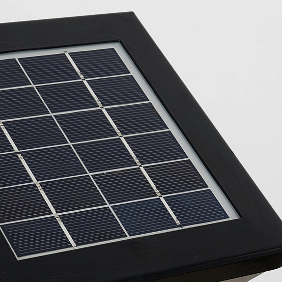 Lumière de paysage LED à piquet de sol en fer acrylique solaire étanche minimaliste moderne pour jardin 