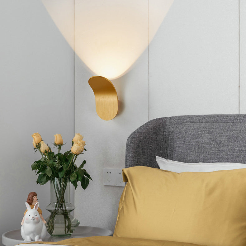 Lámpara de pared LED de arco de aluminio escandinavo contemporáneo para pasillo 
