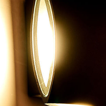 Zeitgenössische Einfachheit rechteckige Aluminiumglas LED Wandleuchte Lampe für Garten 