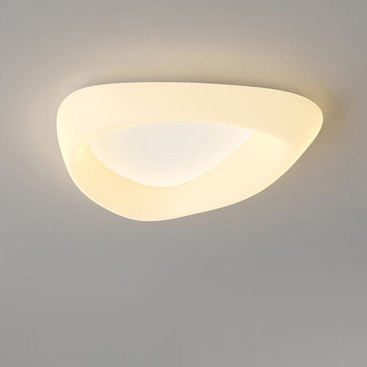 Moderne unbedeutende Deckenleuchte aus PE-Plätzchen-Wolken-Form-Eisen-LED für Schlafzimmer 