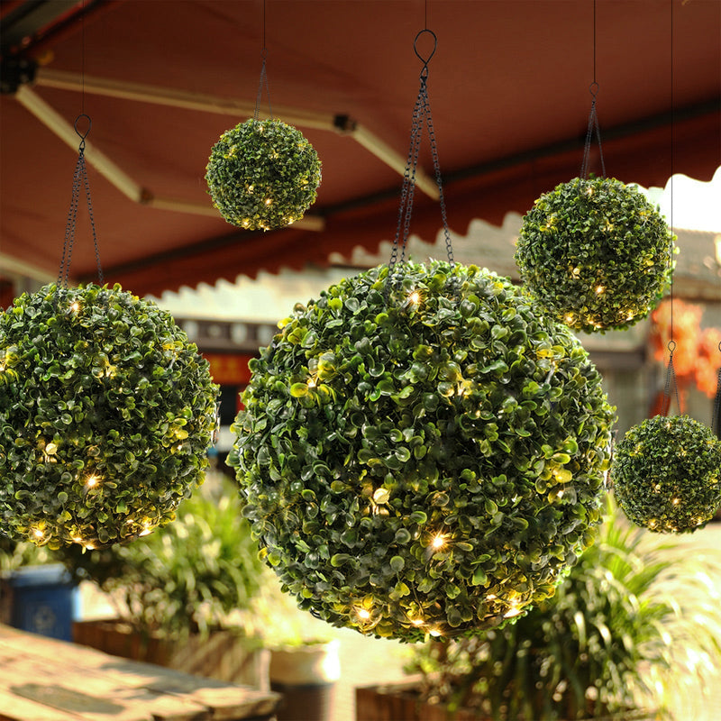 Zeitgenössische kreative wasserdichte Solar Gras Ball Kunststoff LED Außenleuchte für Garten 