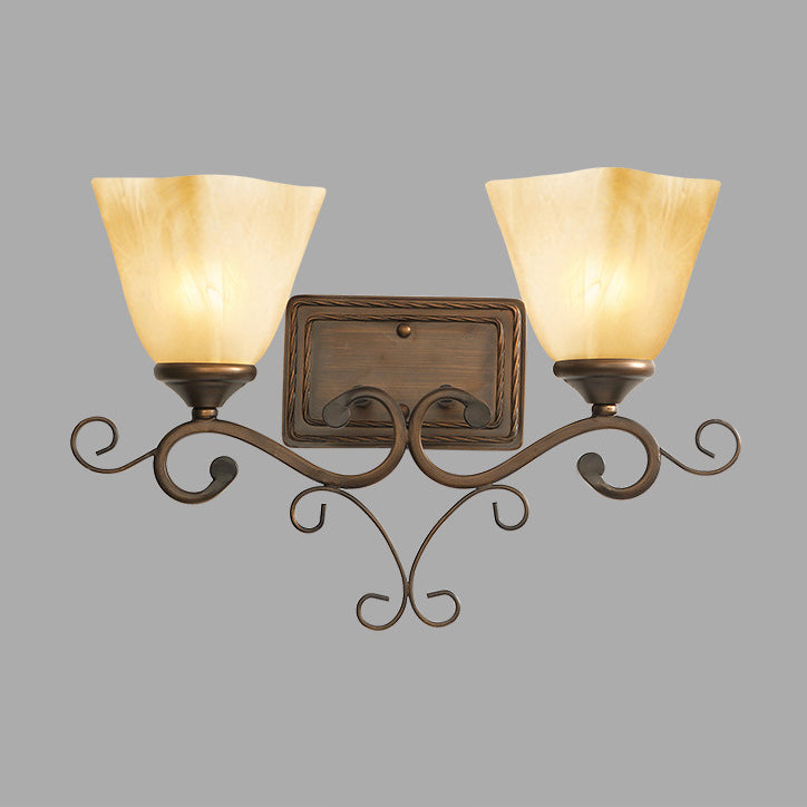 Applique murale contemporaine rétro en fer et verre tétraèdre avec base ovale 1/2 lumière pour couloir 