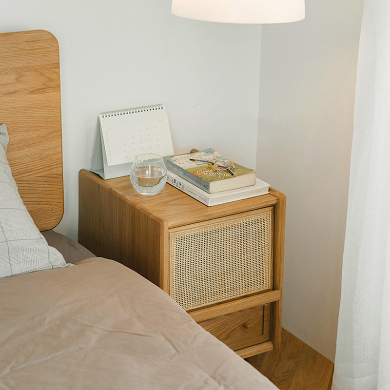 Table de chevet contemporaine rétro carrée en bois massif à 2 tiroirs pour chambre 