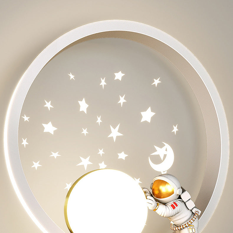 Applique murale LED en fer et aluminium pour chambre à coucher, astronaute de dessin animé créatif contemporain 